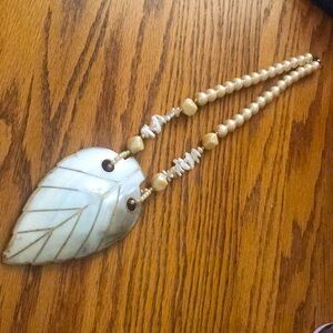 Vintage mother of pearl/shell leaf necklace